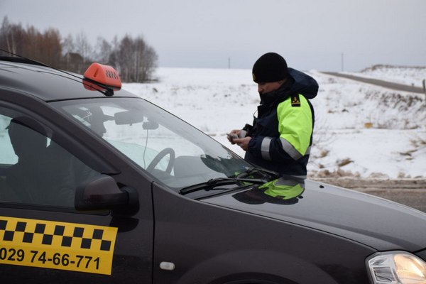 Сотрудники ОГАИ Белыничского РОВД провели рейд с участием маршрутных транспортных средств