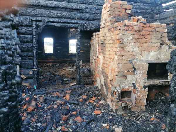 В Белыничском районе горел жилой дом