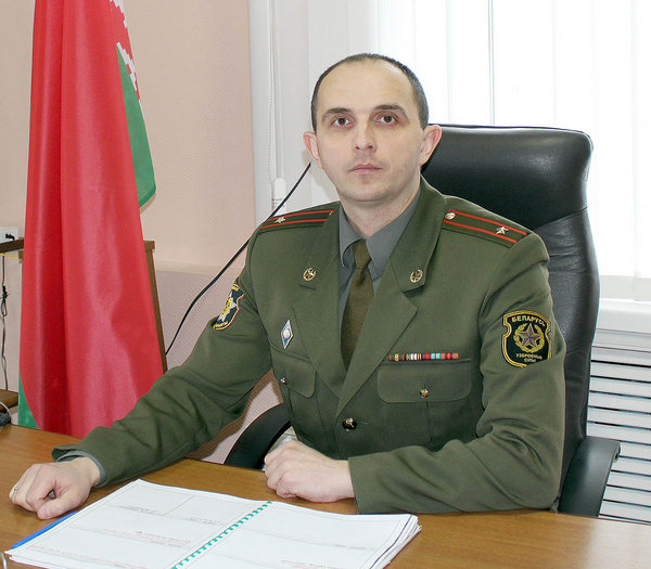 Какие нововведения ждут нынешних призывников, отношение к военной службе молодых людей, отсрочкам и другим – интервью с военкомом Белыничского и Круглянского районов Дмитрием Дроздовым.