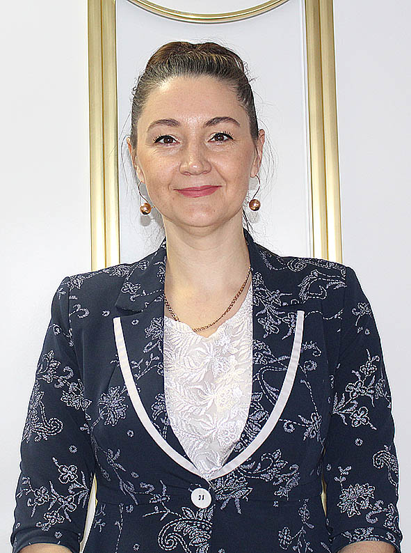 Начальник отдела ЗАГС Наталья Лазовская: “Наше государство защищает основную ячейку общества, заботится о то, чтобы она была полноценной”