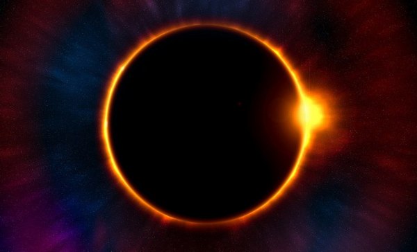 Новолуние и солнечное затмение в апреле 2023: когда произойдет, увидят ли белорусы, что принесут эти события