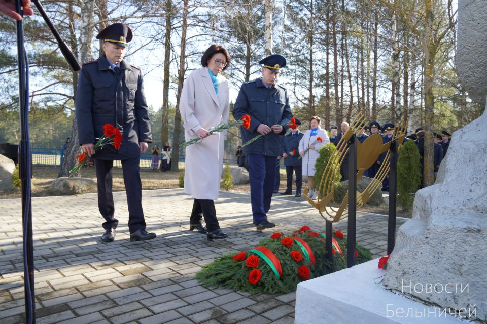 Митинг-реквием, посвященный Дню памяти сожженных деревень, прошел на мемориальном комплексе «Стефаново»