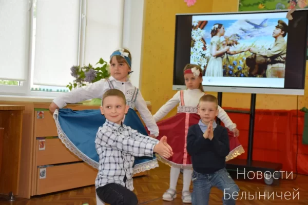 Творческое мероприятие прошло в детском саду №9 агрогородка Вишов ко Дню Великой Победы