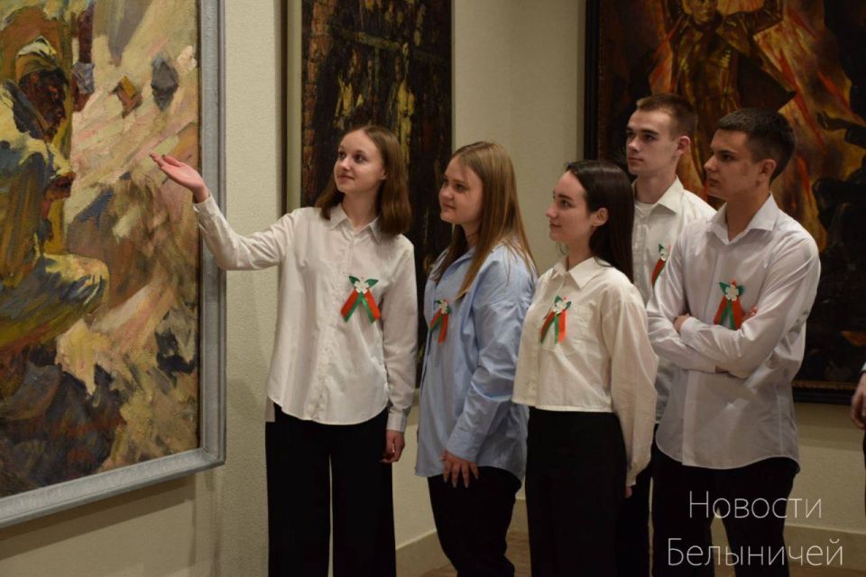 В музее имени В.К. Бялыницкого-Бирули прошло открытие выставки «Тебе, Победа, посвящаем!»
