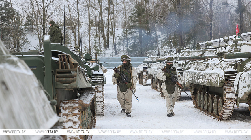 Подготовка техники, марш, занятие районов сосредоточения. Вольфович об интенсивности проверки ВС