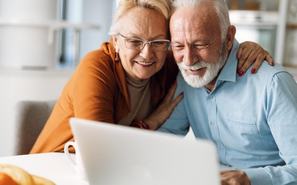 Влияет ли официальная подработка на размер будущей пенсии — ответили в Минтруда