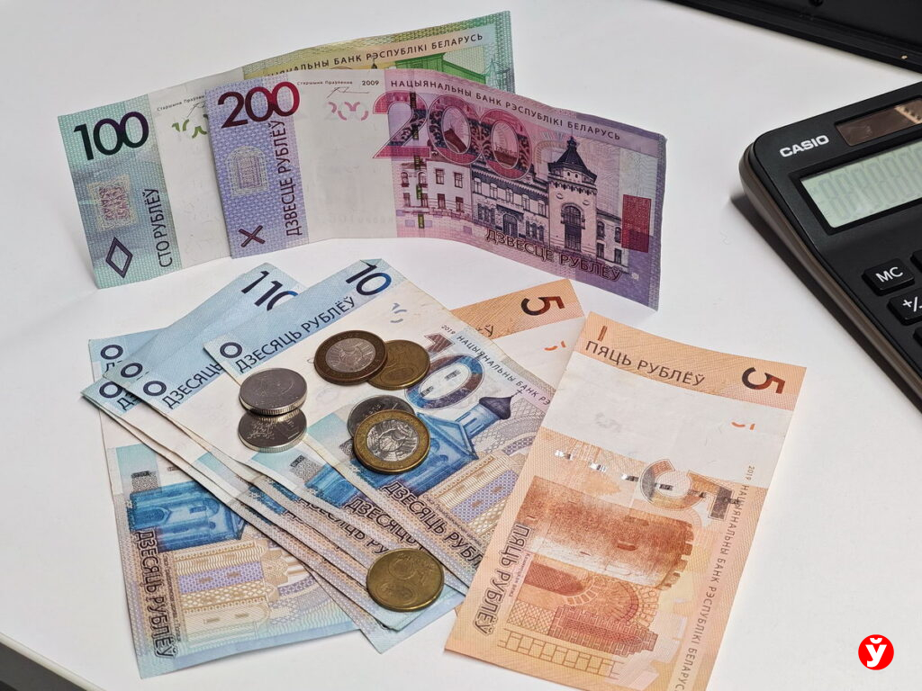 Кому в Беларуси полагается ежемесячное повышение пенсии — рассказали в Минтруда