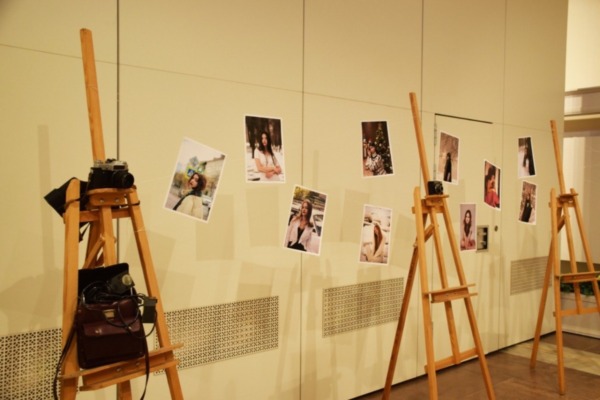 В Белыничах открылась фотовыставка Алёны Королёвой «Свет на лице»