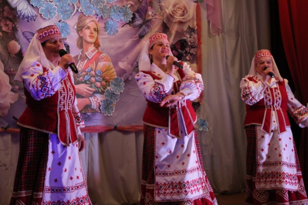 В Техтинском сельском доме культуры подвели итоги творческого года