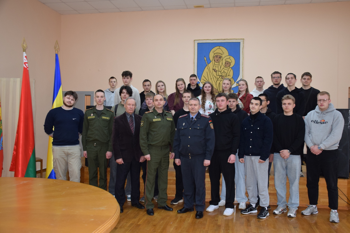 В Белыничах прошел День призывника