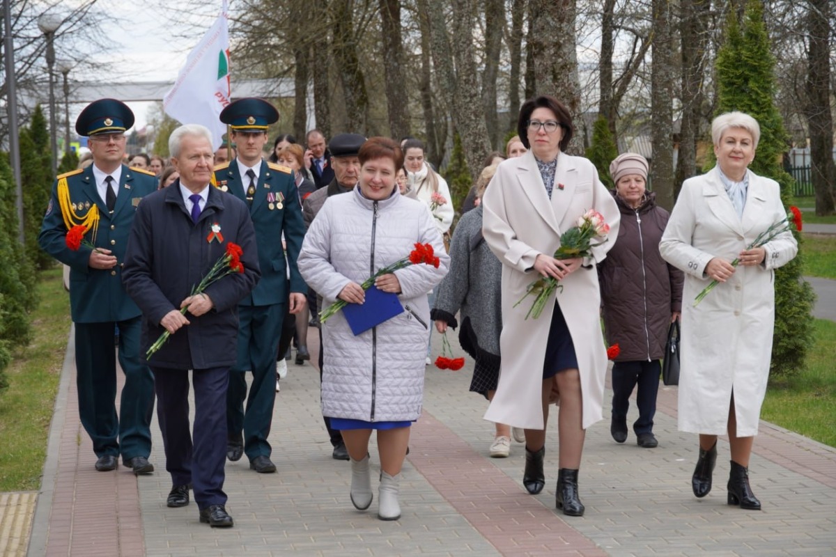 Торжественный митинг по случаю Праздника труда прошёл в Белыничах